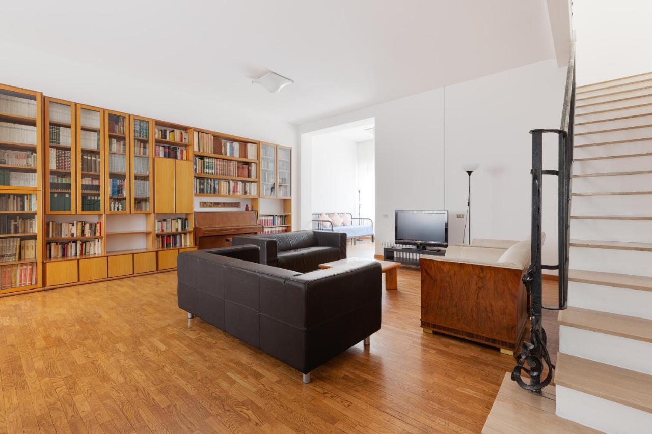 Ca' Stellini - Comoda Casa Indipendente Con Parcheggio Privato 米兰 外观 照片