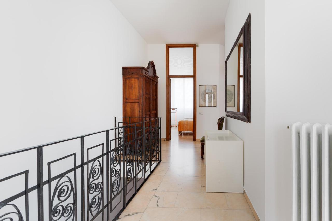 Ca' Stellini - Comoda Casa Indipendente Con Parcheggio Privato 米兰 外观 照片